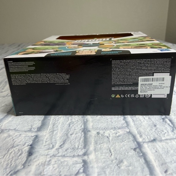 Star Wars Galactic Snacking Grogu, baby Yoda , The Child - Picture 9 of 10